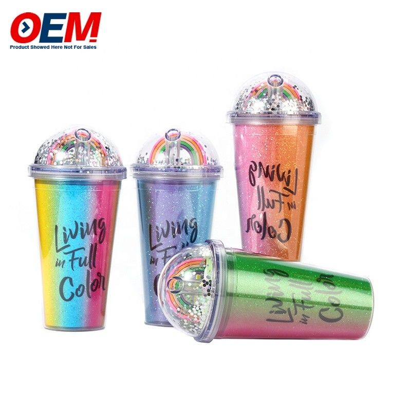 Φαρμακευτική παραγγελία PP Double Wall Cup With Straw OEM πλαστικό φλιτζάνι
